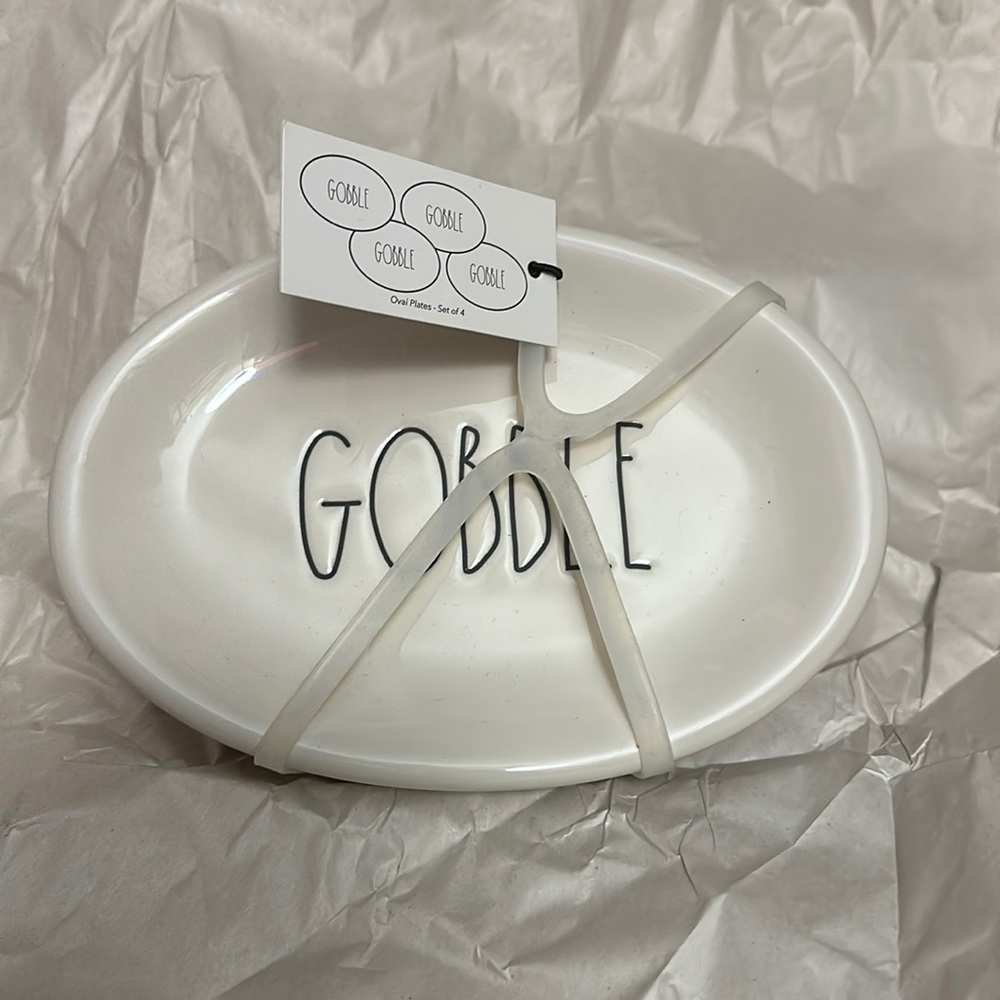 Rae Dunn Gobble Set of 4 Plates